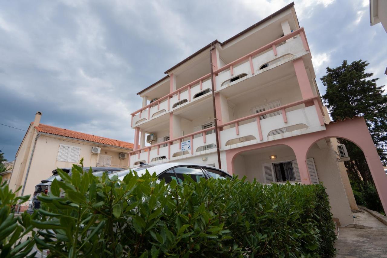 Apartmani Vidusin Novaglia Esterno foto