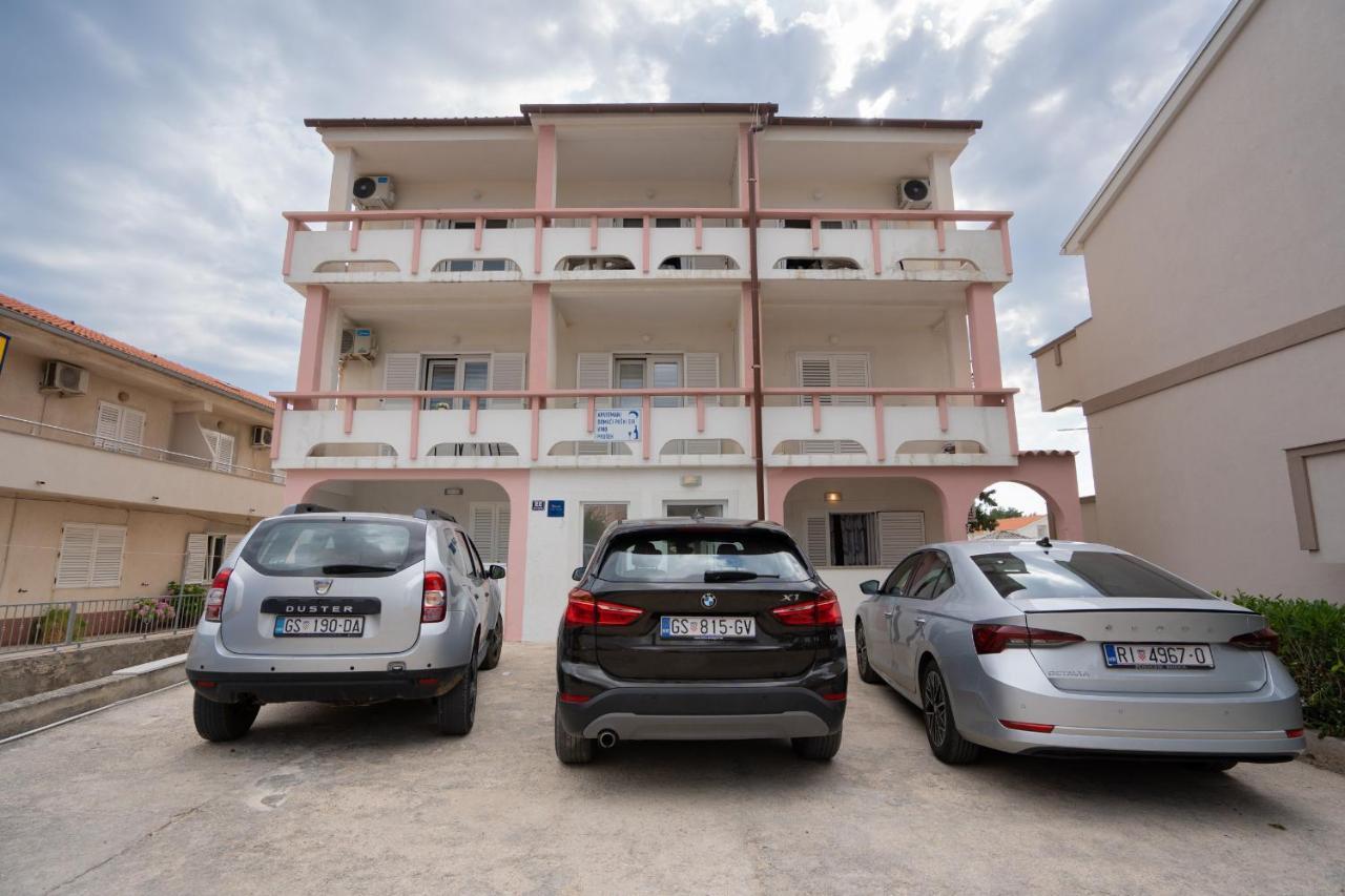 Apartmani Vidusin Novaglia Esterno foto